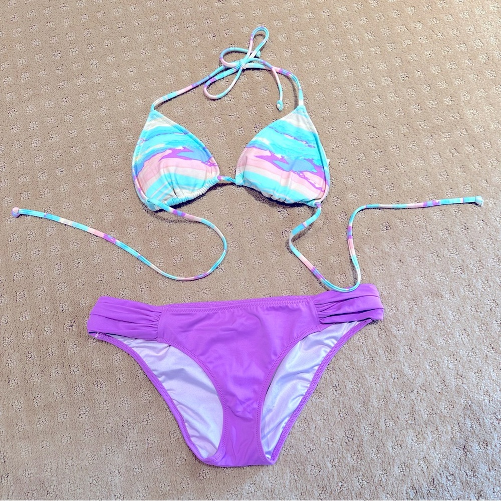 Victoria’s Secret pastel triangle bikini top and knockout bikini bottoms